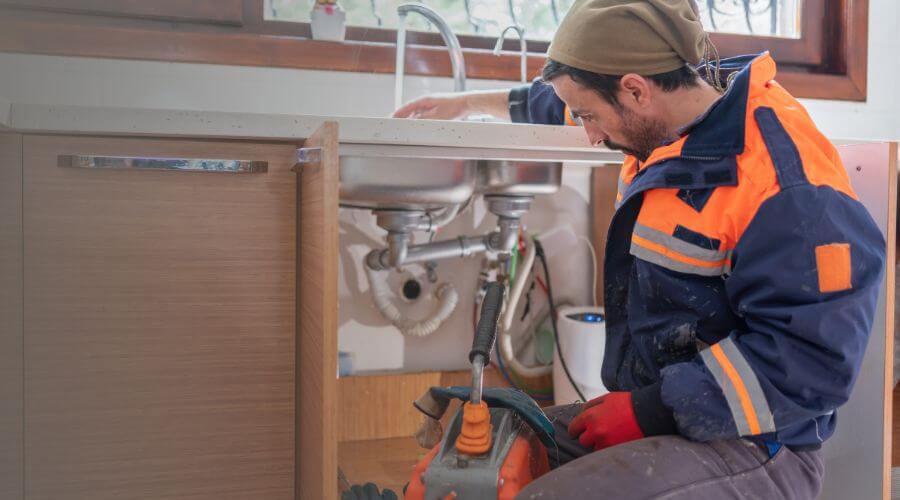 Expert burst pipe repair services in Wheaton, IL